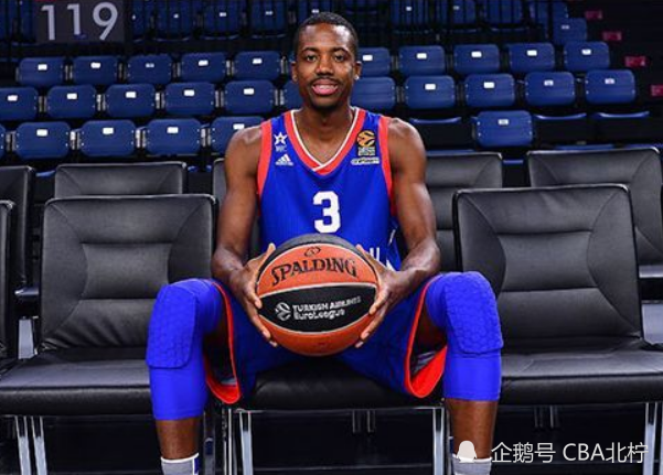 步行者完胜广州队，麦科勒姆点燃赛场的简单介绍