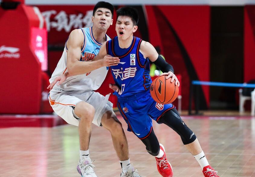 那不勒斯力克日本，厄德高打破历史纪录的简单介绍