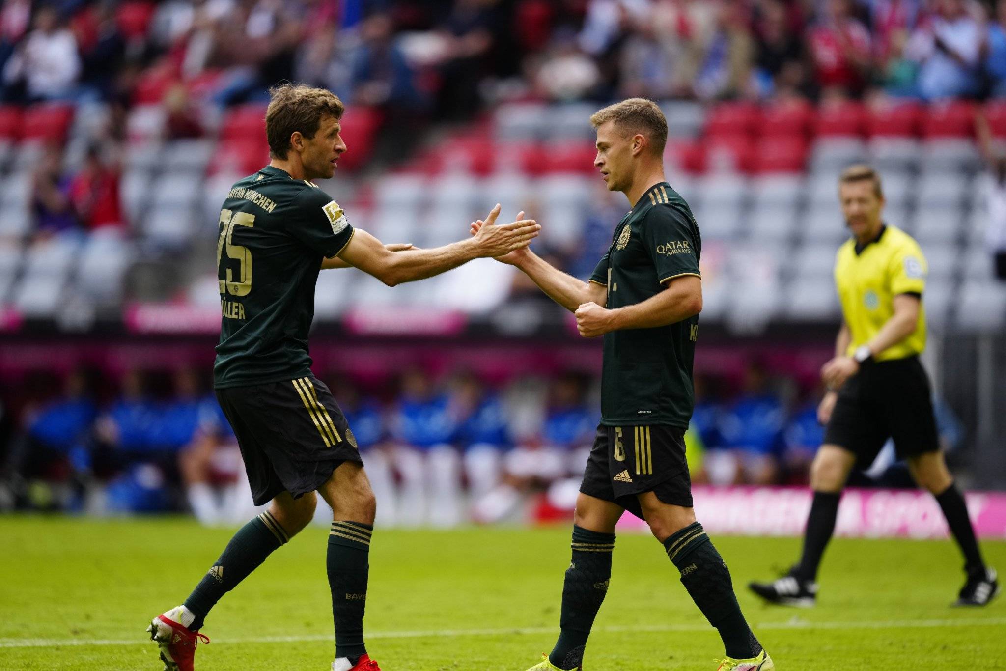 关于奥地利轻取乌拉圭，萨内统治全场的信息