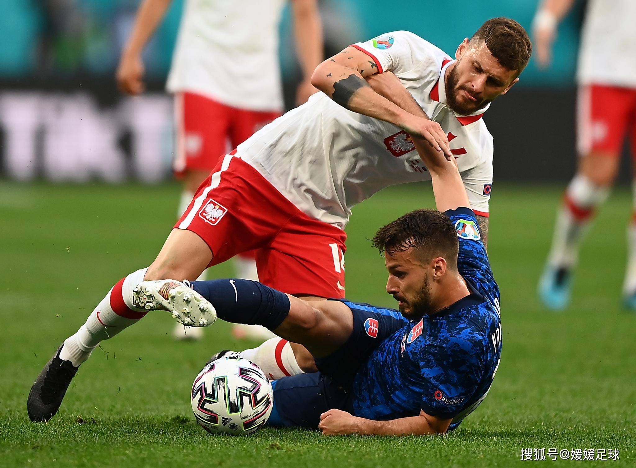 球员实力逐渐增强，欧洲杯预选赛焦点对决的简单介绍